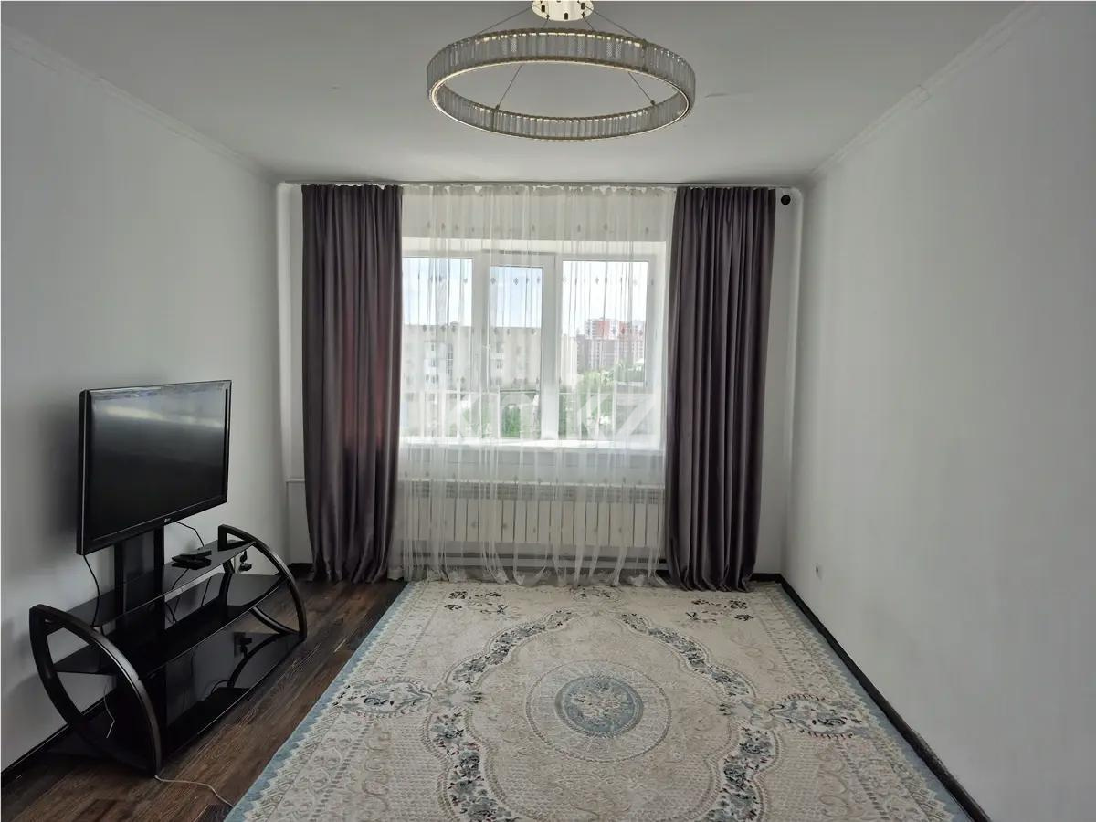 Продажа 1-комнатной квартиры, 36 м², ул. Азербаева, дом  2 - Продажа квартир в Астане фото 1 из 3