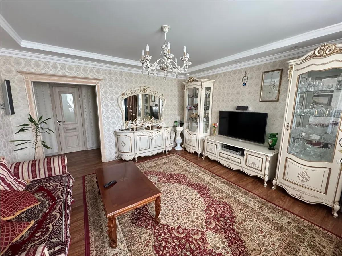 Продажа 4-комнатной квартиры, 110 м², ул. Таттимбета, дом  13 - Продажа  четырехкомнатных квартир в Караганде с фото фото 1 из 12