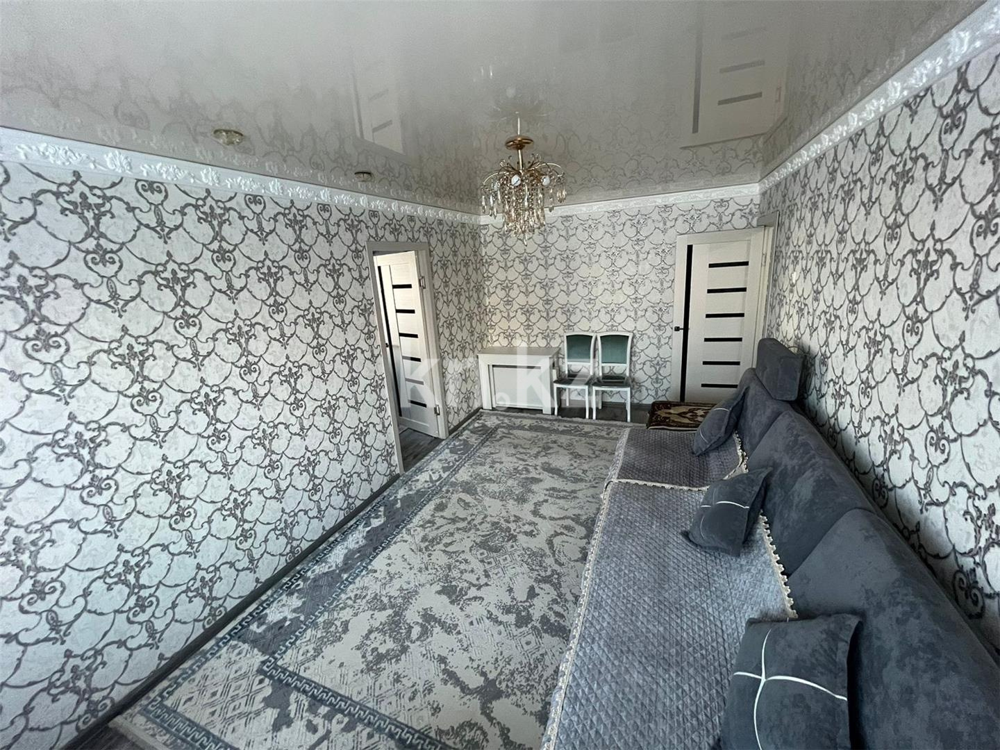 Продажа 3-комнатной квартиры, 60 м², мкр-н 14 - Продажа  трехкомнатных квартир в Караганде с фото фото 1 из 11