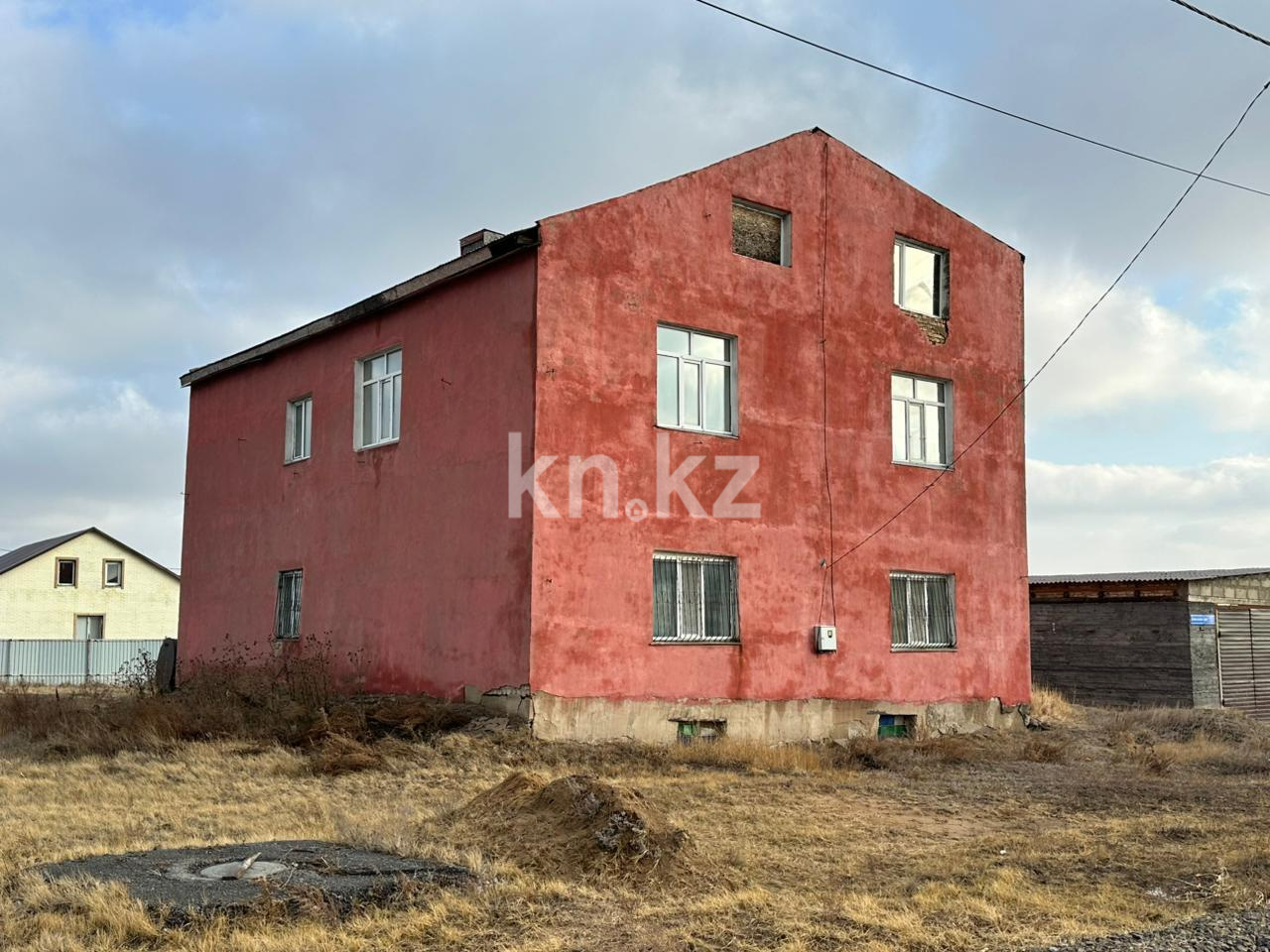 Продажа 8-комнатного дома, 653.4 м² в Караганде - фото 2