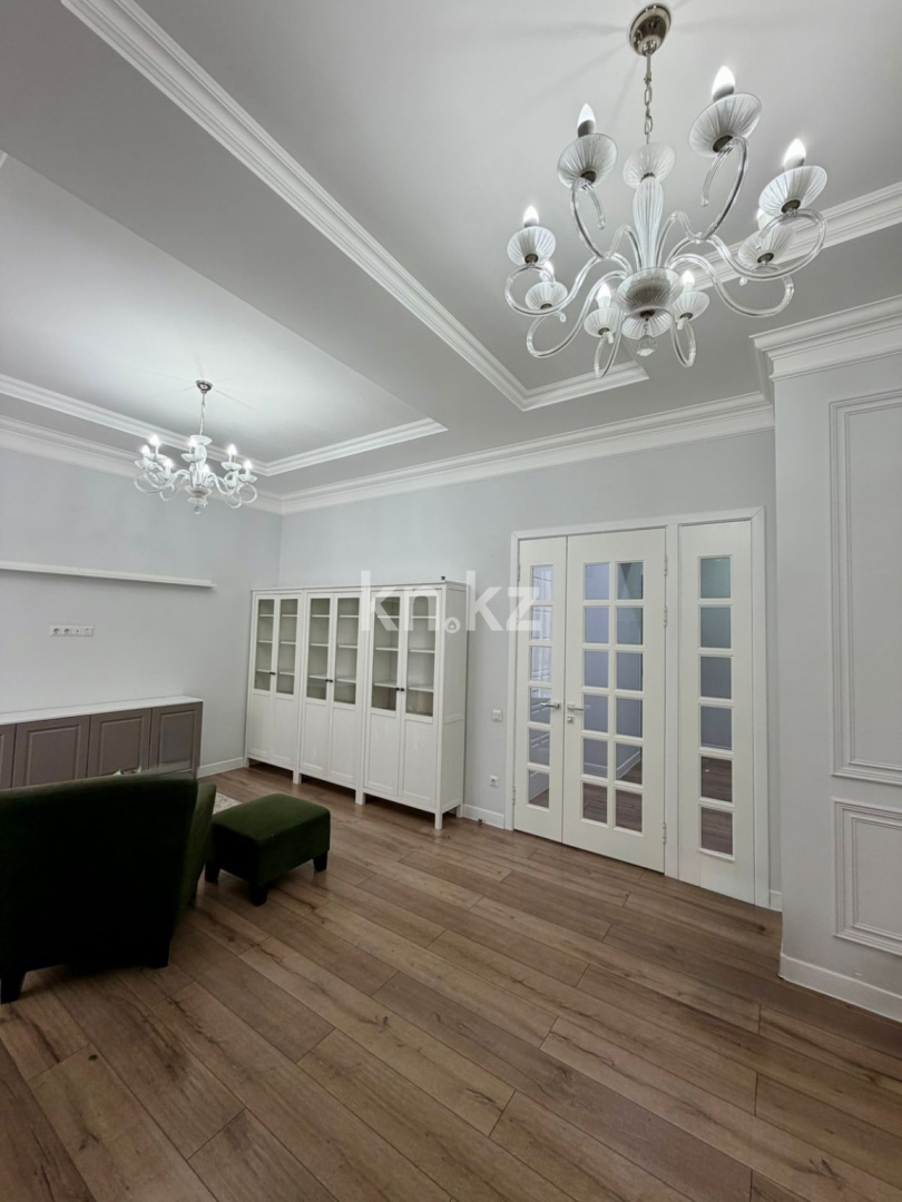 Продажа 4-комнатной квартиры, 122.5 м² - Продажа четырехкомнатных квартир в кирпичном доме в Астане - страница 3 фото 3 из 14