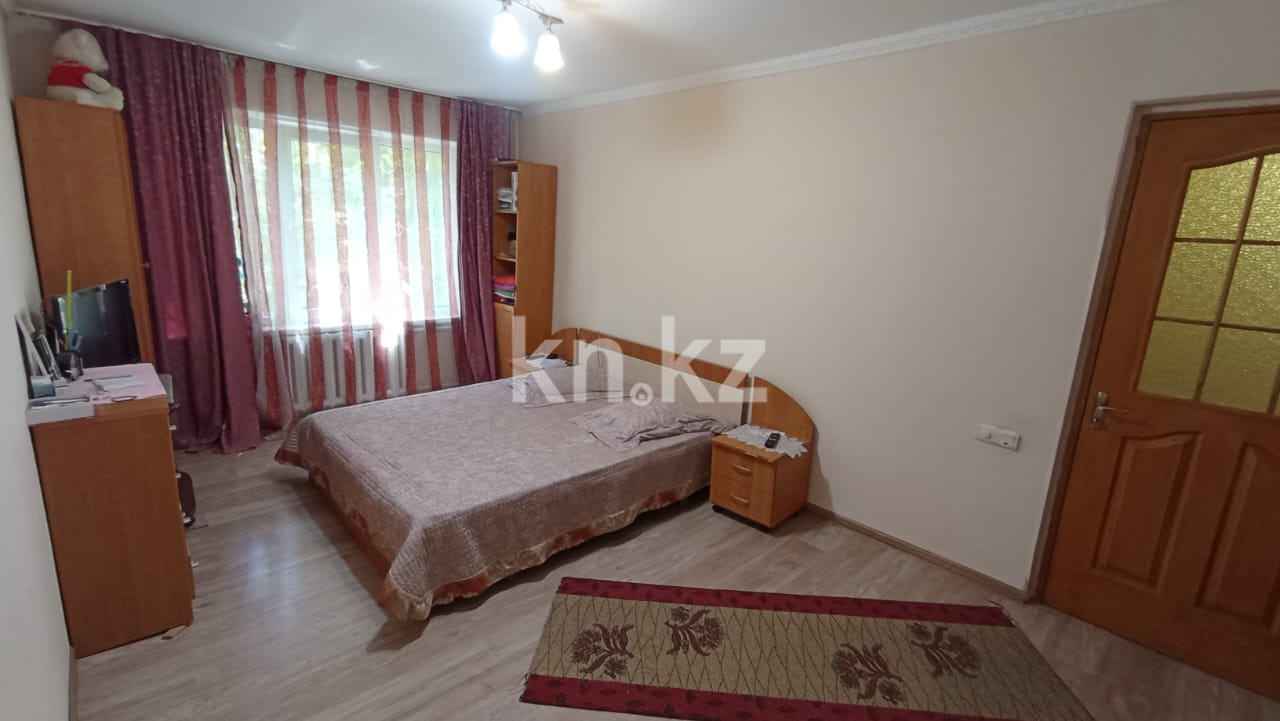 Продажа 4-комнатной квартиры, 73 м², мкр-н Орбита-4, дом  28 - Продажа  четырехкомнатных квартир в Алматы фото 1 из 20