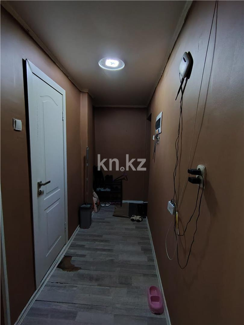 Продажа 3-комнатной квартиры, 45 м² - Продажа трехкомнатных квартир в Караганде - страница 2 фото 17 из 18