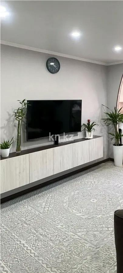 Продажа 3-комнатной квартиры, 60 м², мкр-н 9, дом  36 - Продажа квартир в Казахстане фото 1 из 5