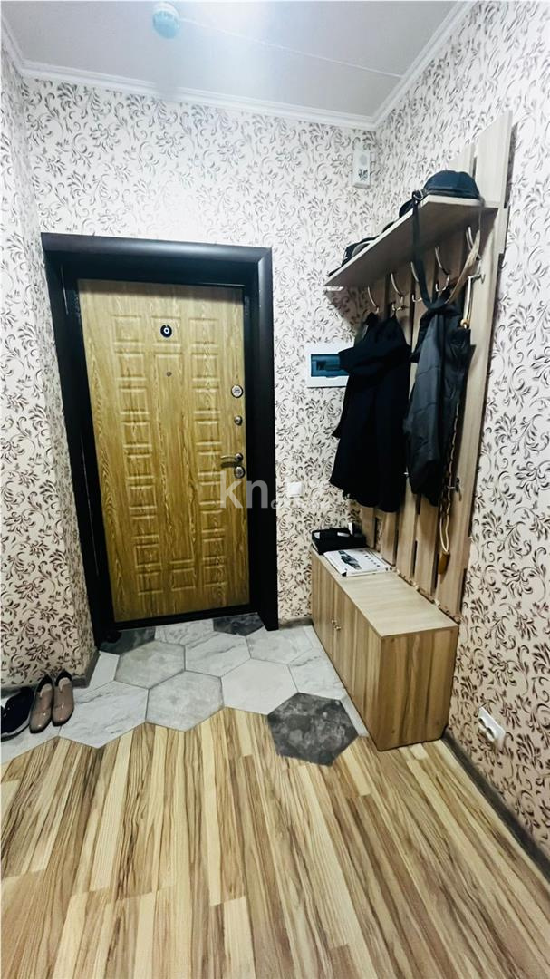 Продажа 1-комнатной квартиры, 35 м², ул. Момышулы - Продажа  однокомнатных квартир в Караганде фото 14 из 15