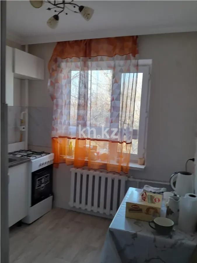 Продажа 3-комнатной квартиры, 58 м², ул. Ерубаева, дом  47 в Караганде - фото 4