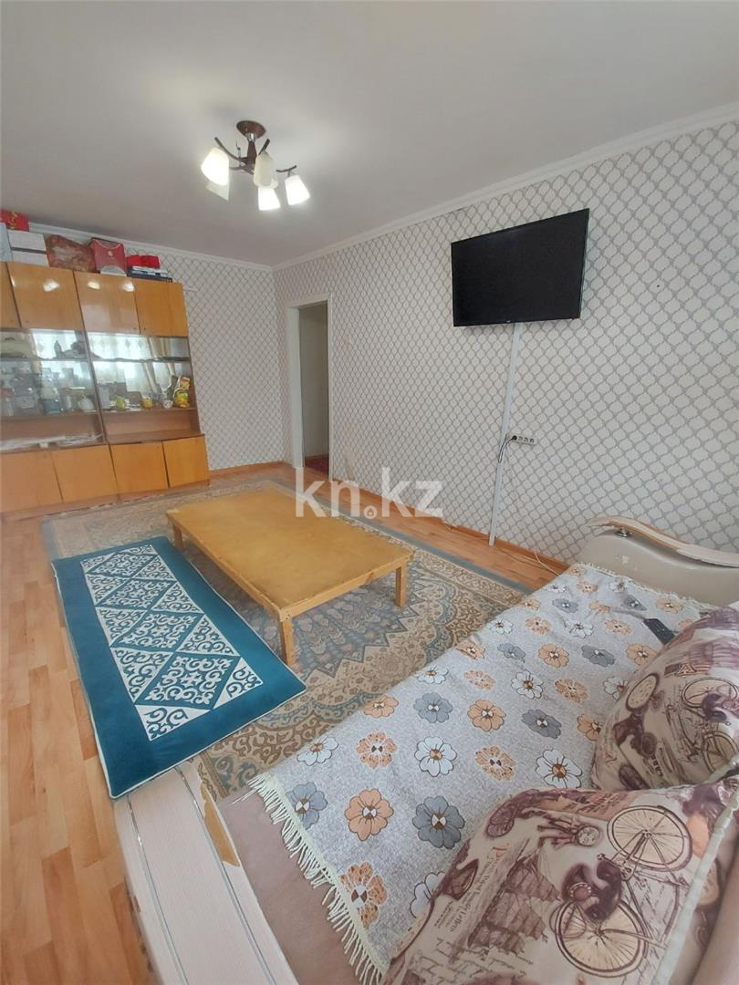 Продажа 2-комнатной квартиры, 44 м², мкр-н 11а, дом  13 - Продажа квартир в Караганде фото 3 из 9