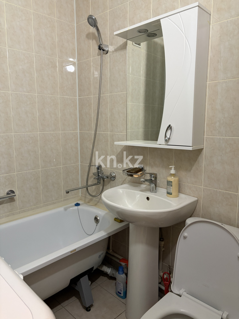 Продажа 2-комнатной квартиры, 46.5 м² - Продажа квартир в Караганде с фото - страница 5 фото 2 из 13