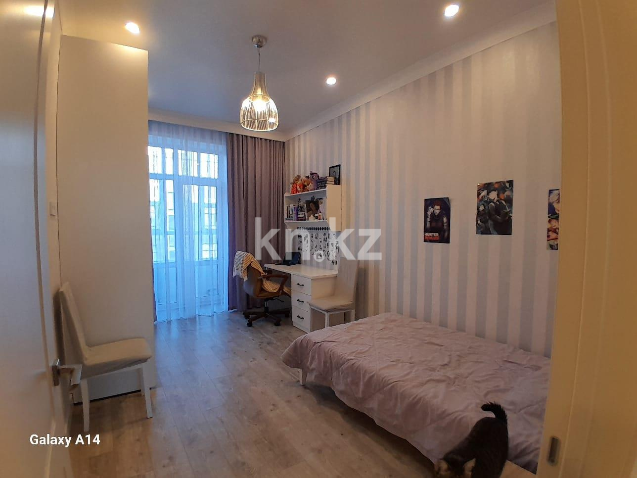 Продажа 4-комнатной квартиры, 126 м², ул. Сатпаева в Астане - фото 5