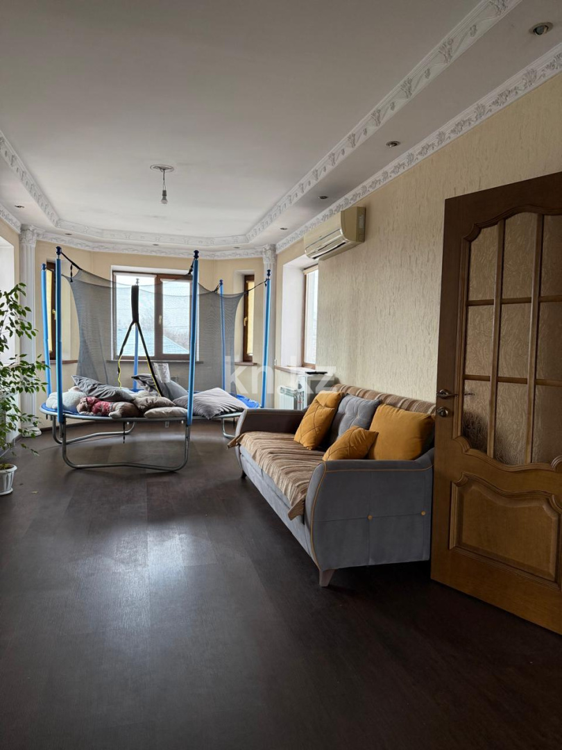 Продажа 7-комнатного дома, 250 м² - Продажа домов, коттеджей в Алматы фото 2 из 19