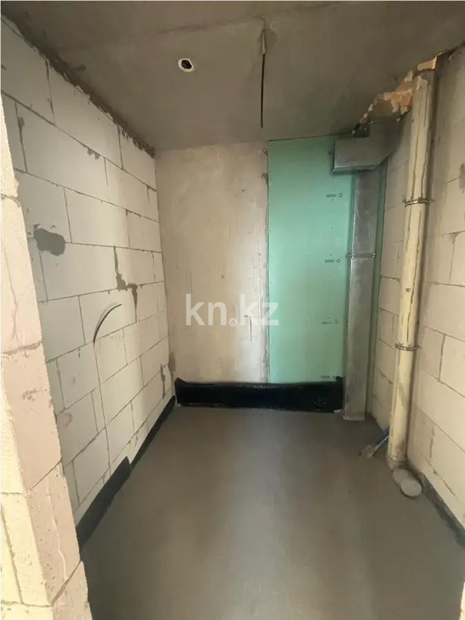 Продажа 2-комнатной квартиры, 60 м², ул. Хусейна бен Талала, дом  39 в Астане - фото 3