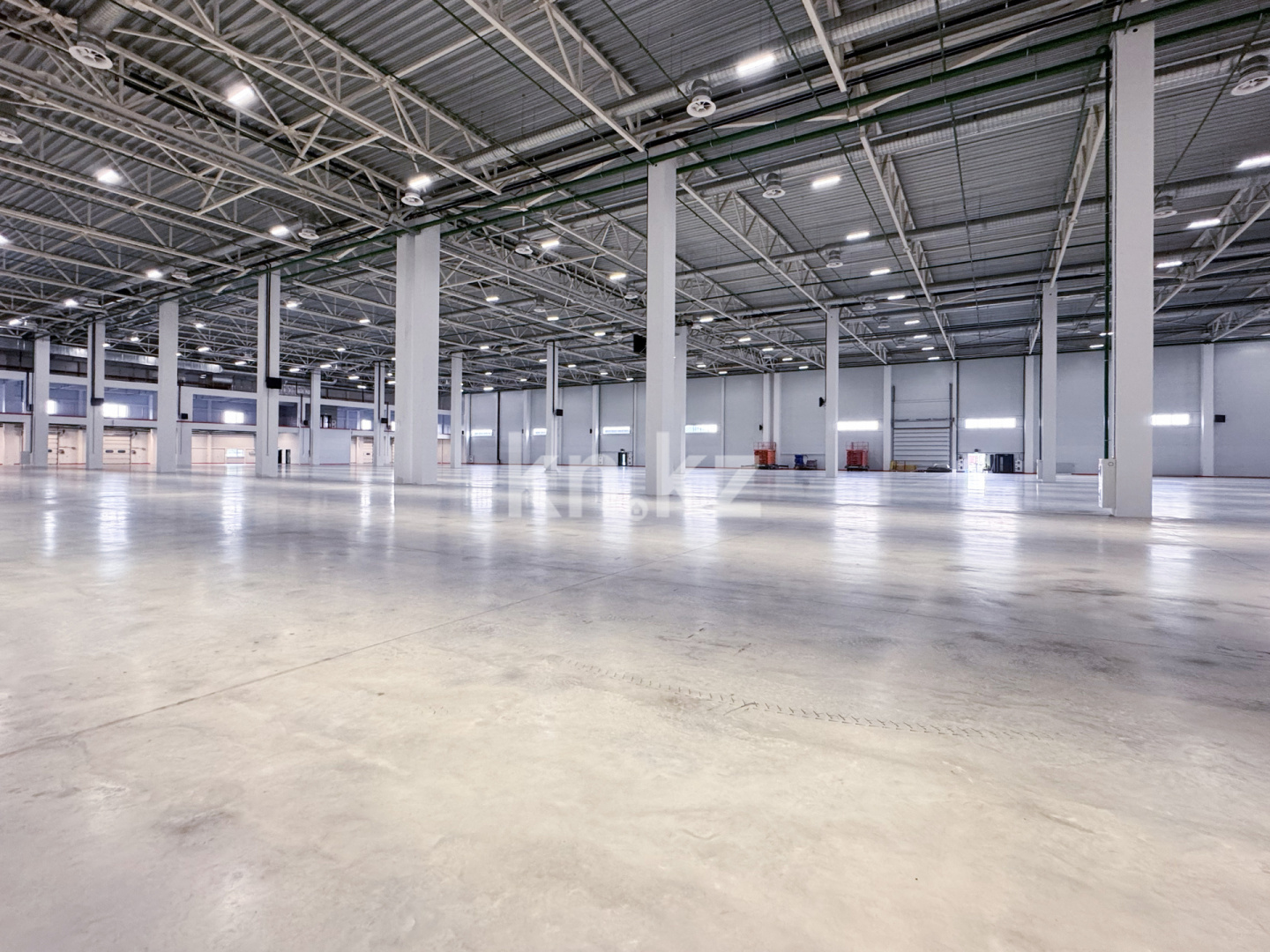 Аренда , 13354 м², ул. Центральная, дом  85/1 - Аренда баз, складов и промышленной недвижимости в Алматы фото 2 из 6