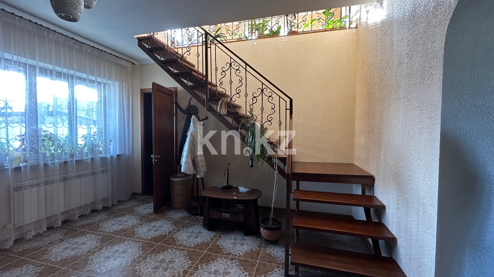 Продажа 4-комнатного дома, 215.5 м² в Алматы - фото 7