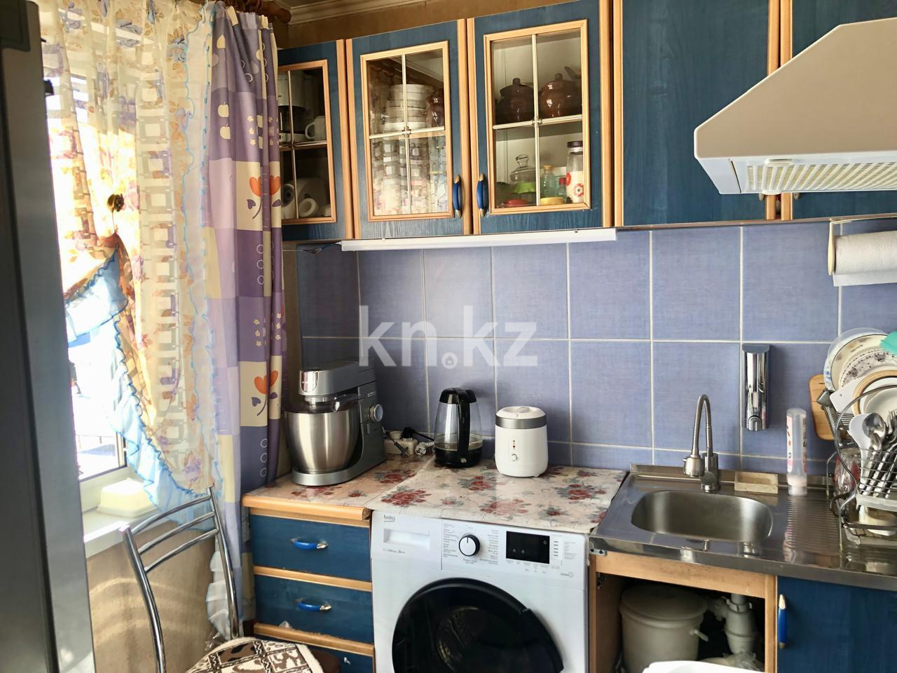 Продажа 3-комнатной квартиры, 63 м², мкр-н 14 в Караганде - фото 8