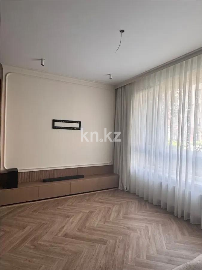 Продажа 3-комнатной квартиры, 112.5 м², ул. Толе би, дом  52 - Продажа  трехкомнатных квартир в Астане без посредников с фото фото 1 из 4