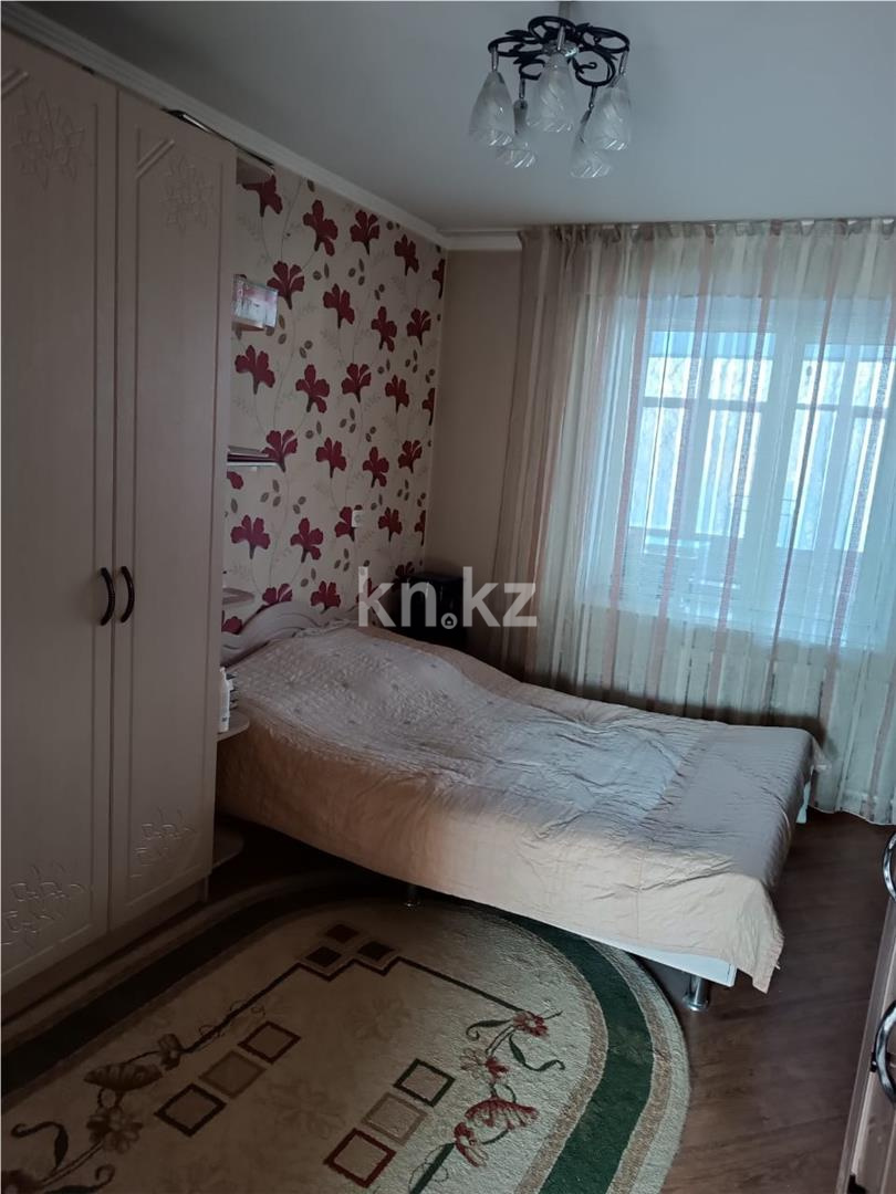 Продажа 4-комнатной квартиры, 100 м², ул. Бакинская - Продажа  четырехкомнатных квартир в Караганде фото 7 из 34