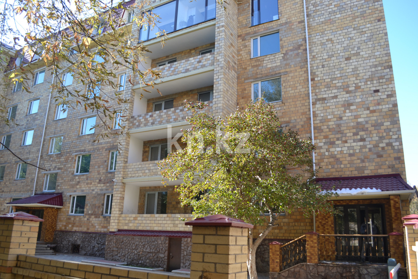 Продажа 3-комнатной квартиры, 96 м² - Продажа квартир от собственников в Караганде фото 1 из 5