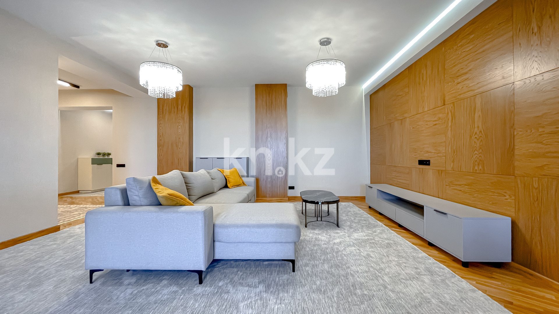 Продажа 3-комнатной квартиры, 215 м² в Алматы - фото 3