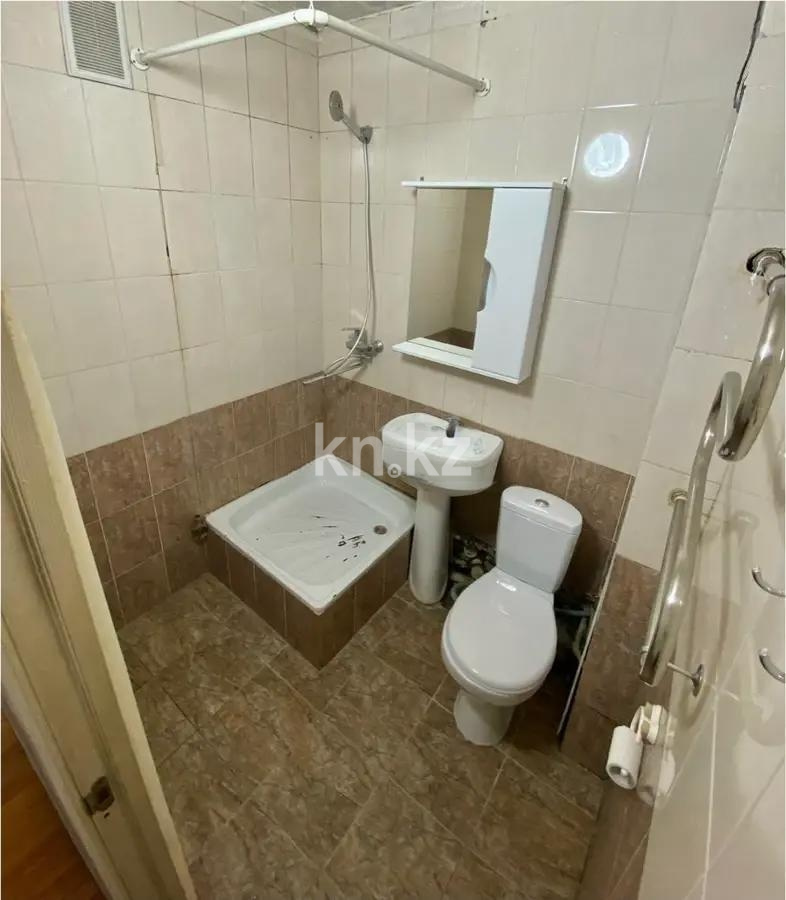 Продажа 2-комнатной квартиры, 41.7 м² в Алматы - фото 4