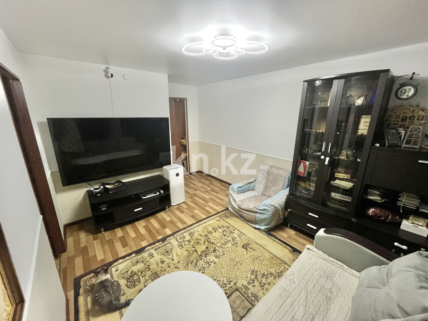 Продажа 3-комнатной квартиры, 52.6 м², мкр-н 21, дом  1 в Караганде - фото 6