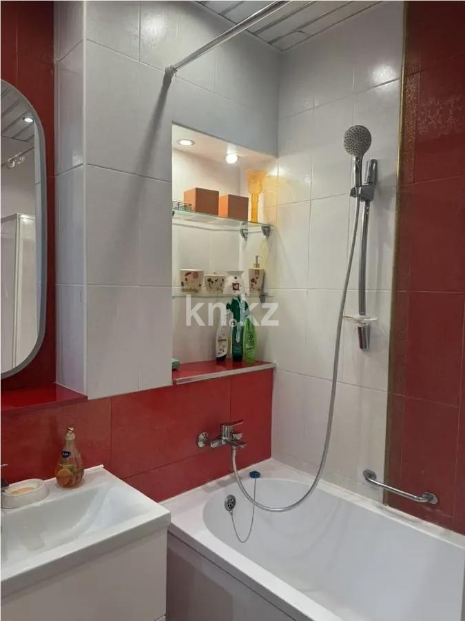 Продажа 2-комнатной квартиры, 65 м² - Продажа квартир в кирпичном доме в Алматы фото 3 из 4
