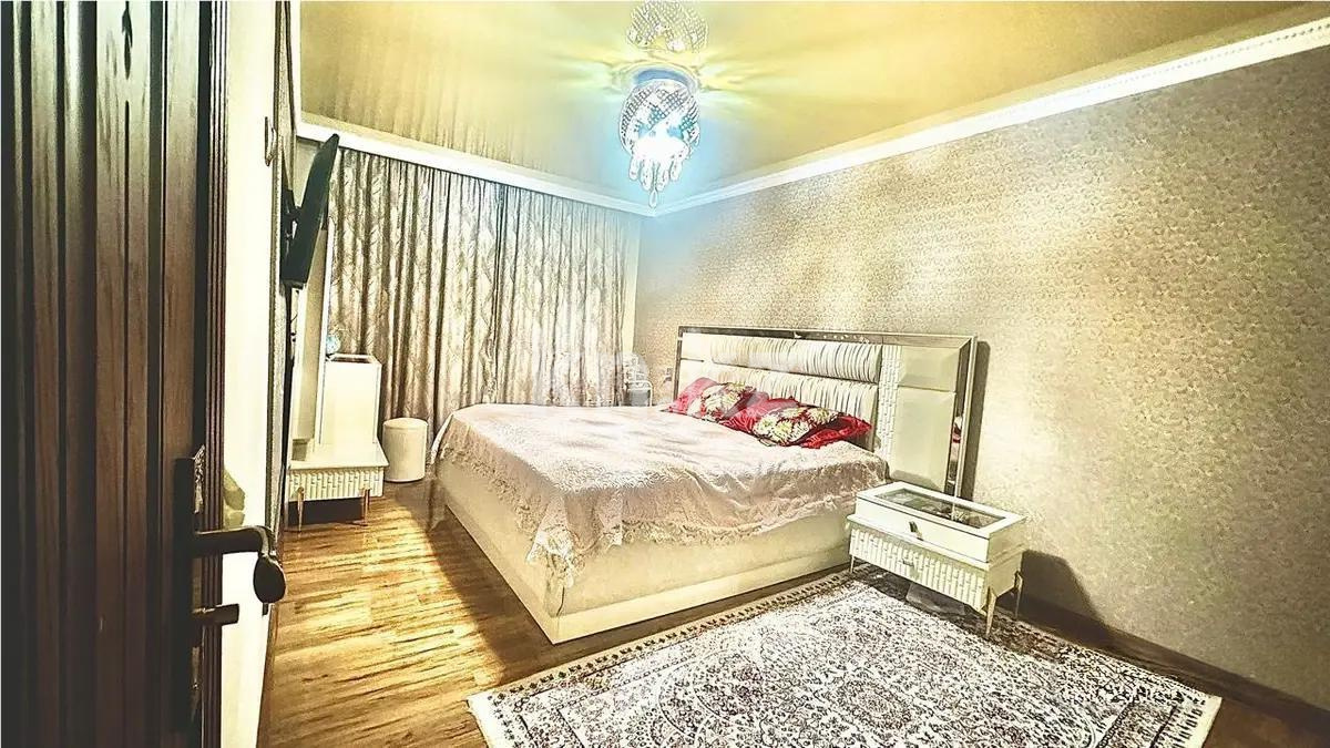 Продажа 3-комнатной квартиры, 62 м², ул. Саина, дом  20 в Алматы - фото 2