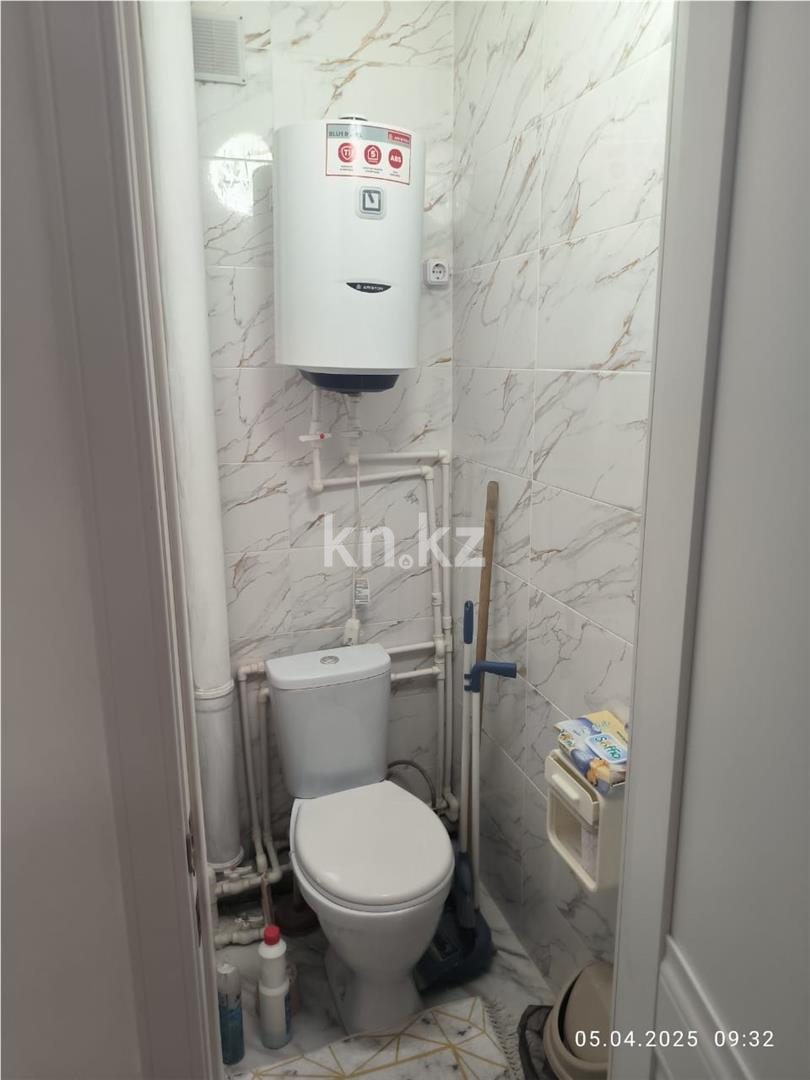 Продажа 2-комнатной квартиры, 52 м², мкр-н Орбита-1 - Продажа  двухкомнатных квартир в Караганде фото 9 из 13