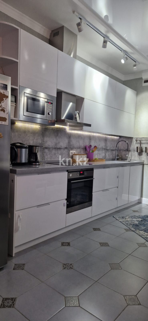 Аренда 2-комнатной квартиры, 64 м² - Аренда квартир помесячно в Казахстане - страница 2 фото 4 из 24