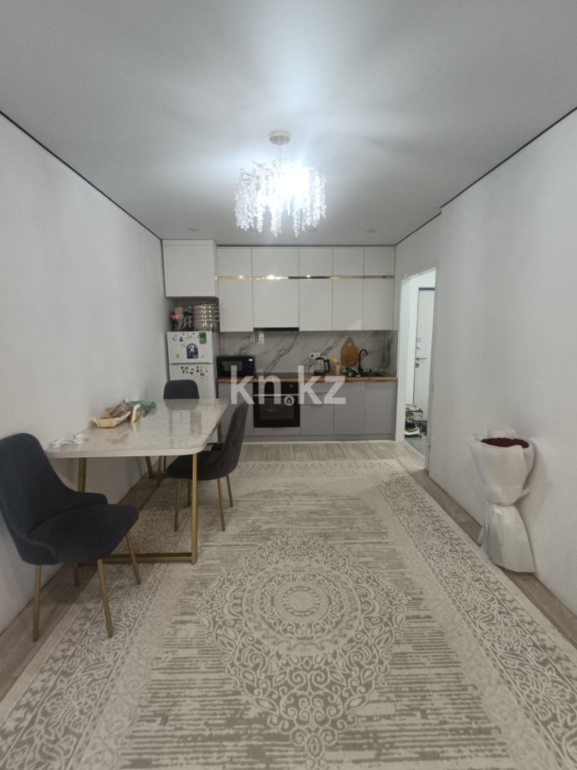 Аренда 3-комнатной квартиры, 52 м², ул. Казыбек би, дом  35 - Аренда квартир помесячно в Астане с фото фото 1 из 9