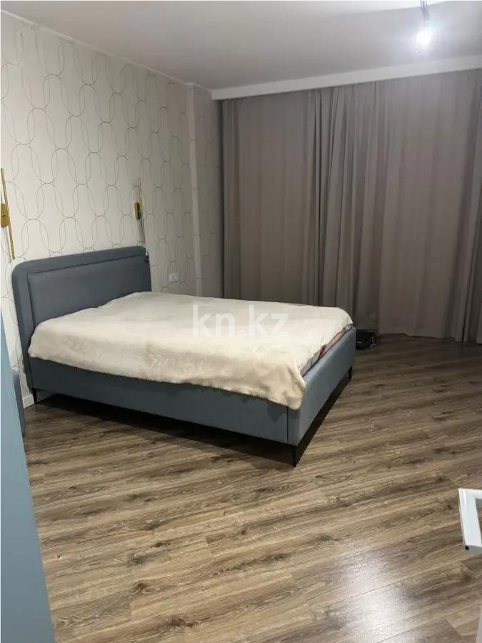 Продажа 2-комнатной квартиры, 70 м², пр. Мангилик Ел, дом  52 в Астане