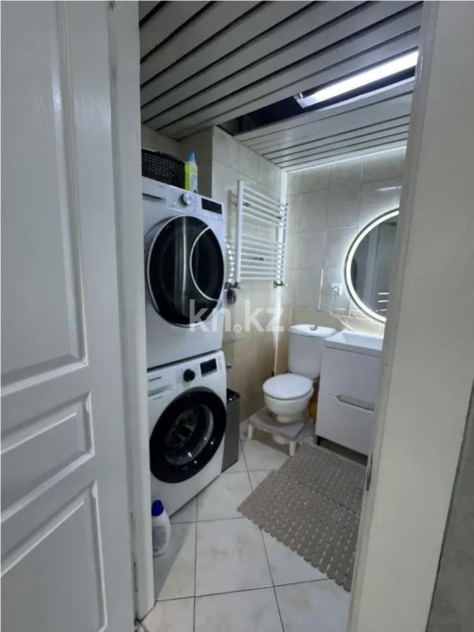 Продажа 1-комнатной квартиры, 45 м², мкр. Аккент, дом  30 в Алматы - фото 4