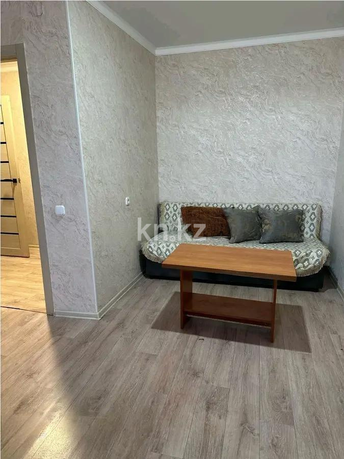 Продажа 1-комнатной квартиры, 35 м², пр. Республики, дом  32 - Продажа квартир в Караганде фото 1 из 4