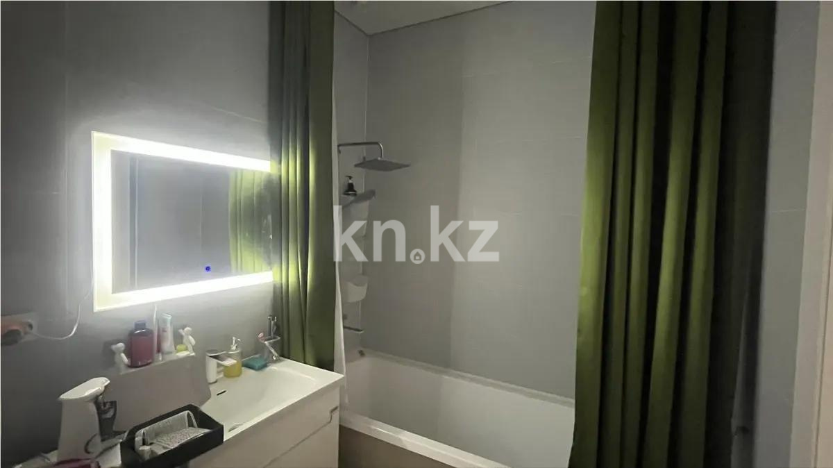 Продажа 2-комнатной квартиры, 79 м², пр. Абая, дом  130 в Алматы - фото 3