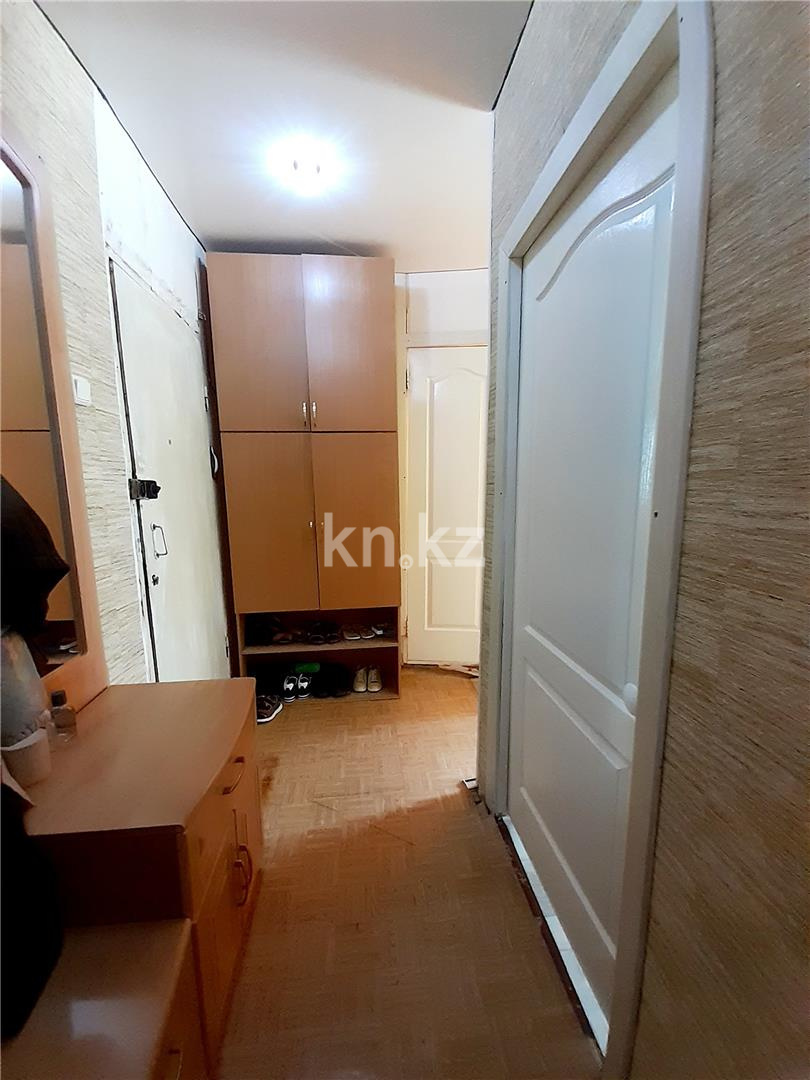 Продажа 2-комнатной квартиры, 43 м², ул. Гапеева - Продажа  двухкомнатных квартир в Караганде фото 9 из 12
