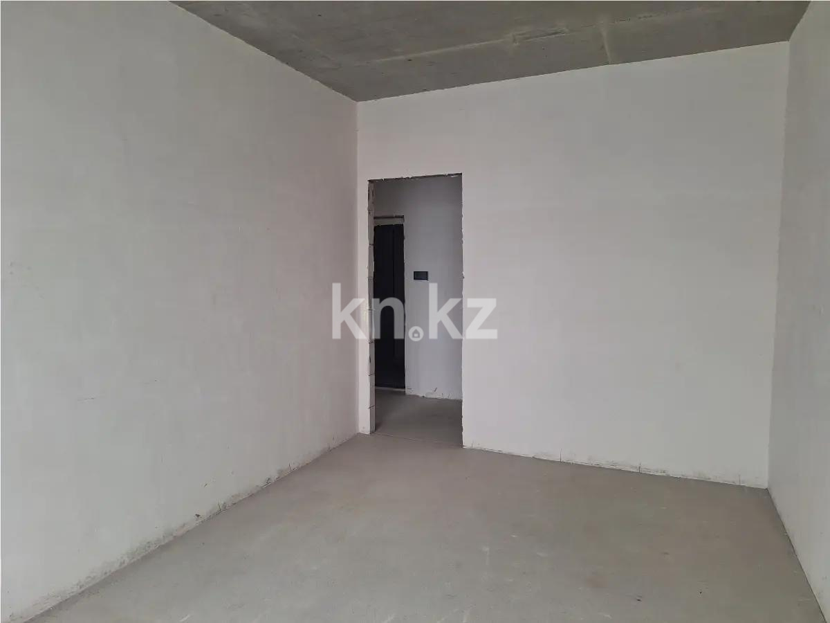 Продажа 1-комнатной квартиры, 39 м², ул. Бухар жырау, дом  12/2 в Астане - фото 2