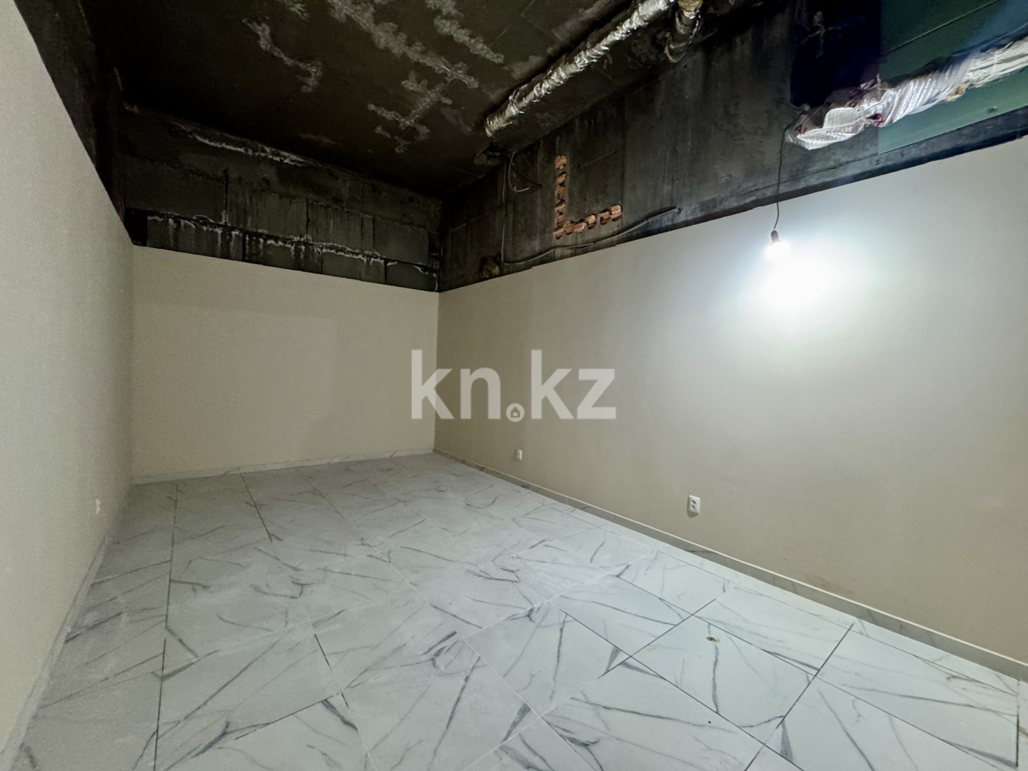 Продажа , 76 м², ул. Дюсембекова, дом  83/1 - Продажа офисных и торговых помещений в Караганде фото 4 из 18