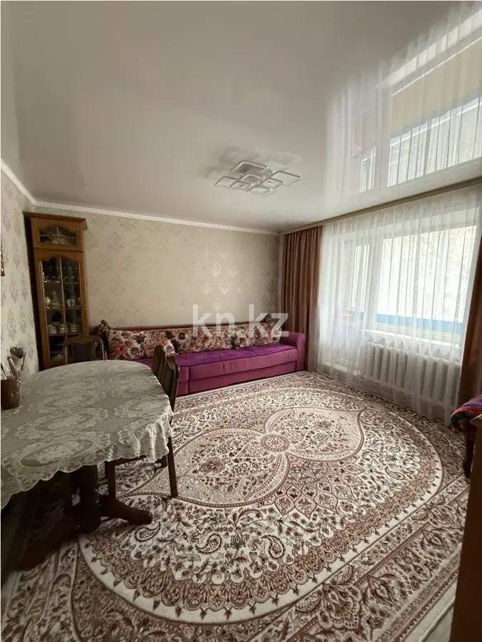 Продажа 3-комнатной квартиры, 61 м², мкр-н Степной-3, дом  8 - Продажа квартир в Караганде без посредников с фото фото 1 из 8
