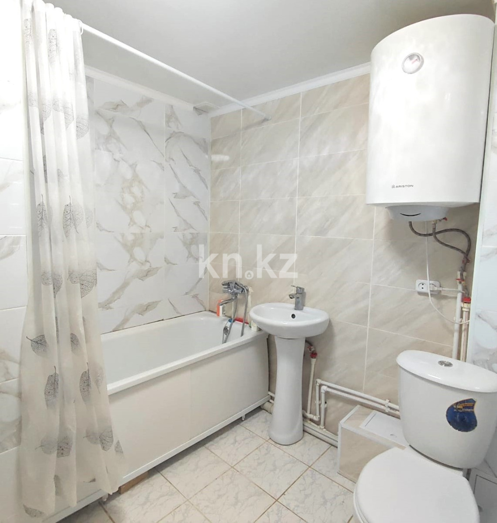 Продажа 3-комнатной квартиры, 47 м², 3 микрорайон - Продажа квартир в Абае фото 7 из 8