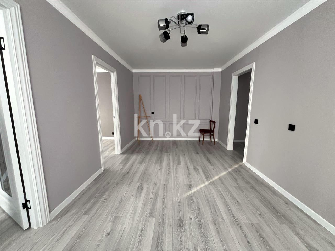 Продажа 4-комнатной квартиры, 60 м² - Продажа четырехкомнатных квартир в кирпичном доме в Казахстане - страница 17 фото 3 из 23