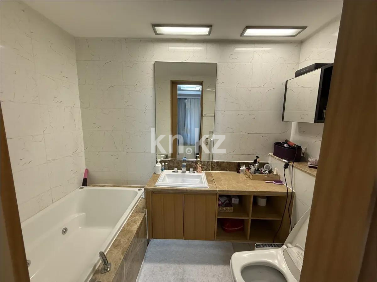 Продажа 4-комнатной квартиры, 150 м², пр. Кошкарбаева, дом  2 - Продажа квартир в Казахстане фото 6 из 6