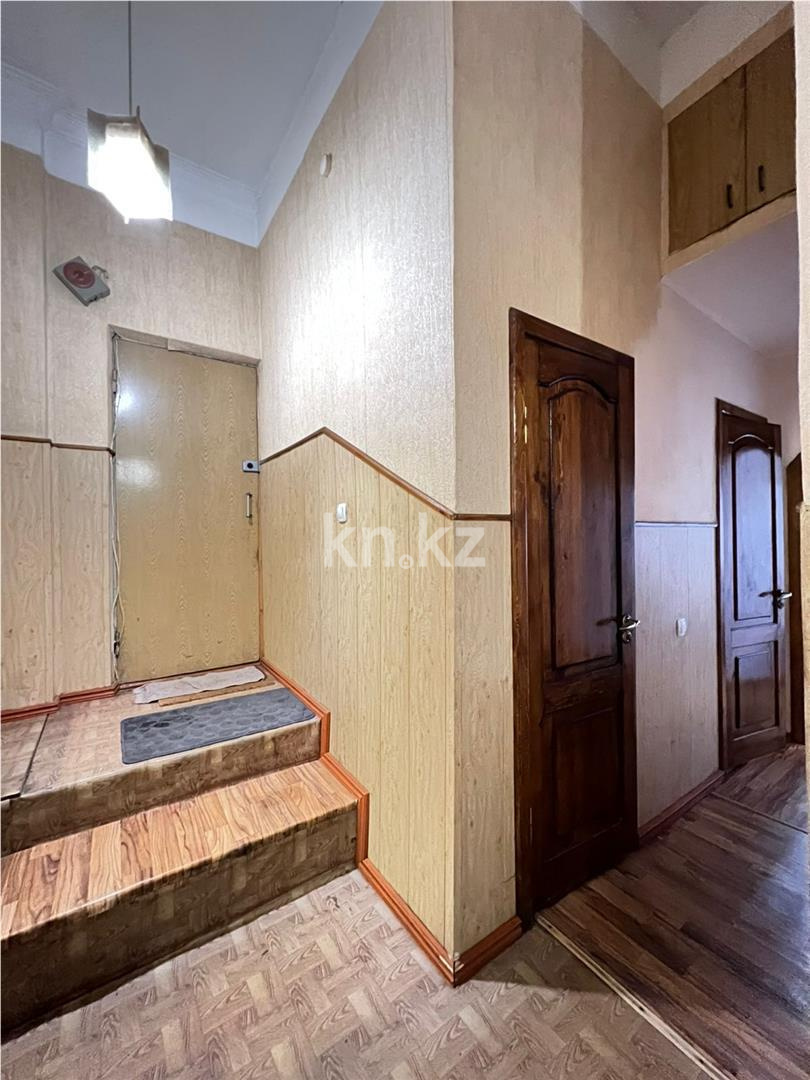 Продажа 3-комнатной квартиры, 90 м², ул. Алалыкина - Продажа квартир в Караганде фото 20 из 22