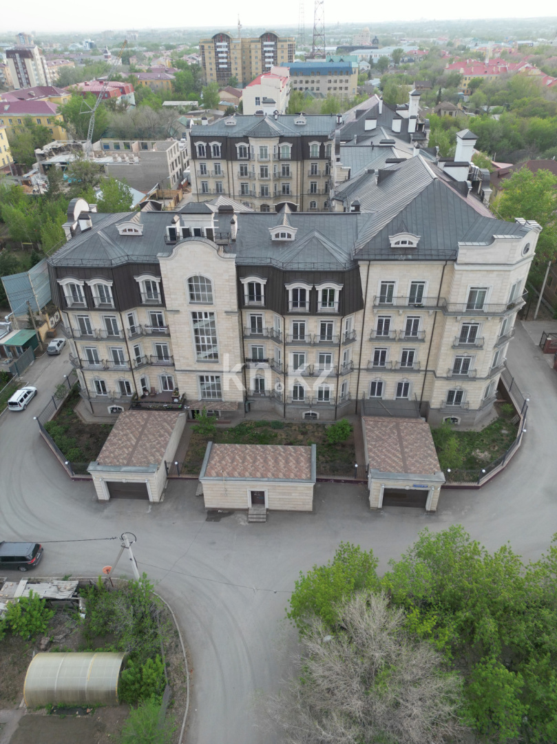 Продажа 5-комнатной квартиры, 180 м², ул. Чижевского, дом  27 - Продажа  пятикомнатных квартир в Караганде без посредников с фото фото 3 из 3