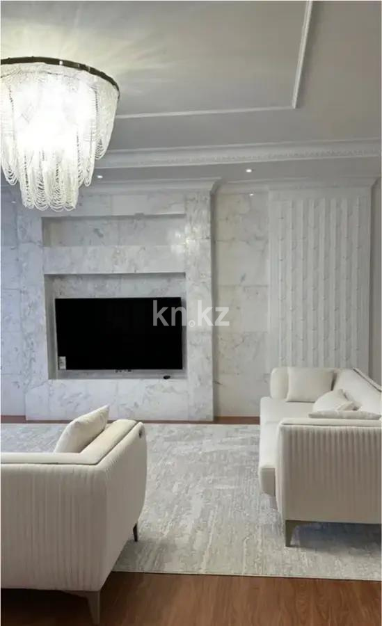 Продажа 4-комнатной квартиры, 176.8 м², пр. Кошкарбаева, дом  8 - Продажа  четырехкомнатных квартир в Астане без посредников фото 1 из 1