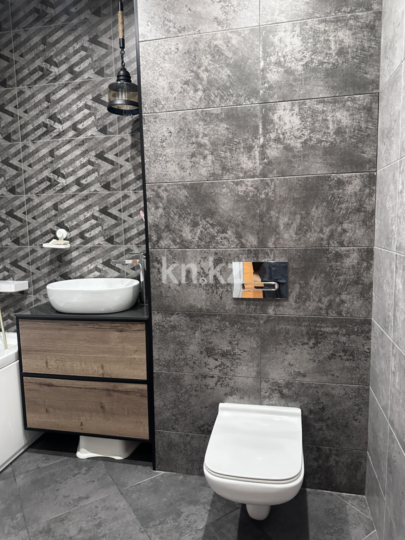 Продажа 3-комнатной квартиры, 78.9 м² - Продажа квартир в Караганде - страница 8 фото 24 из 40