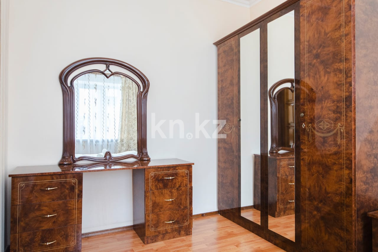 Аренда 2-комнатной квартиры посуточно, 50 м², Самал-2 мкр-н, дом  27 - Аренда жилой и коммерческой недвижимости в Алматы фото 2 из 17