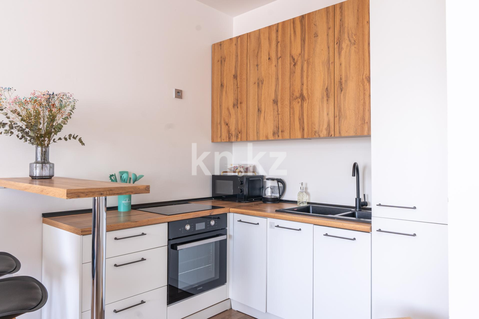 Аренда 2-комнатной квартиры посуточно, 56 м², Гагарина, дом  233 - Аренда  двухкомнатных квартир посуточно в Алматы фото 20 из 24