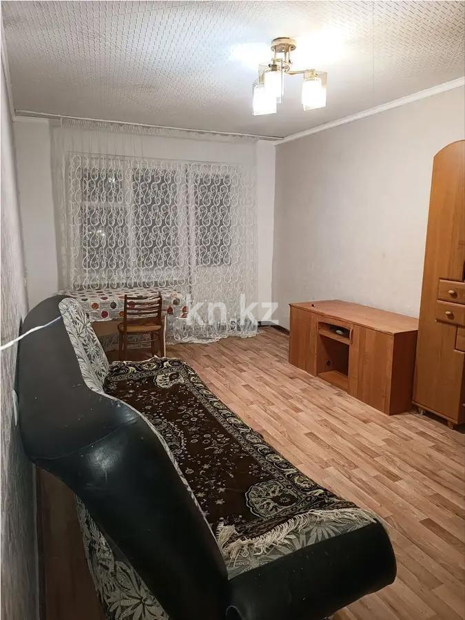 Продажа 1-комнатной квартиры, 31 м², мкр-н 17, дом  53 - Продажа  однокомнатных квартир в Караганде с фото фото 1 из 4