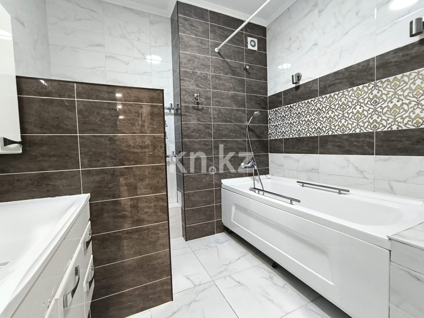 Аренда 3-комнатной квартиры, 70 м² - Аренда квартир помесячно в Алматы фото 21 из 27