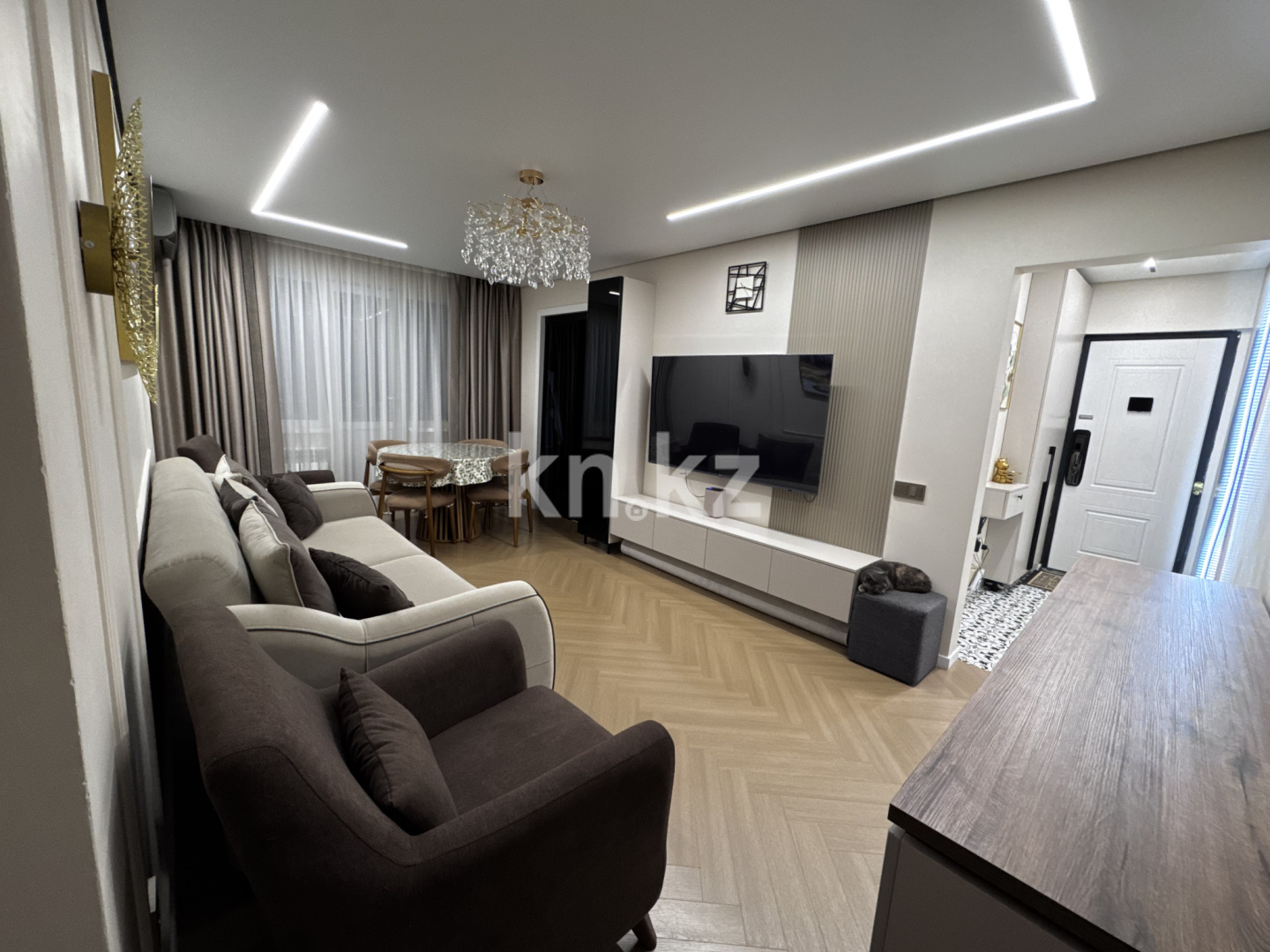 Продажа 3-комнатной квартиры, 59.2 м² - Продажа трехкомнатных квартир в Алматы фото 2 из 14
