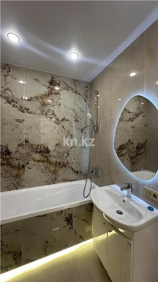 Продажа 3-комнатной квартиры, 100 м², ул. Е-321, дом  22 в Астане - фото 4